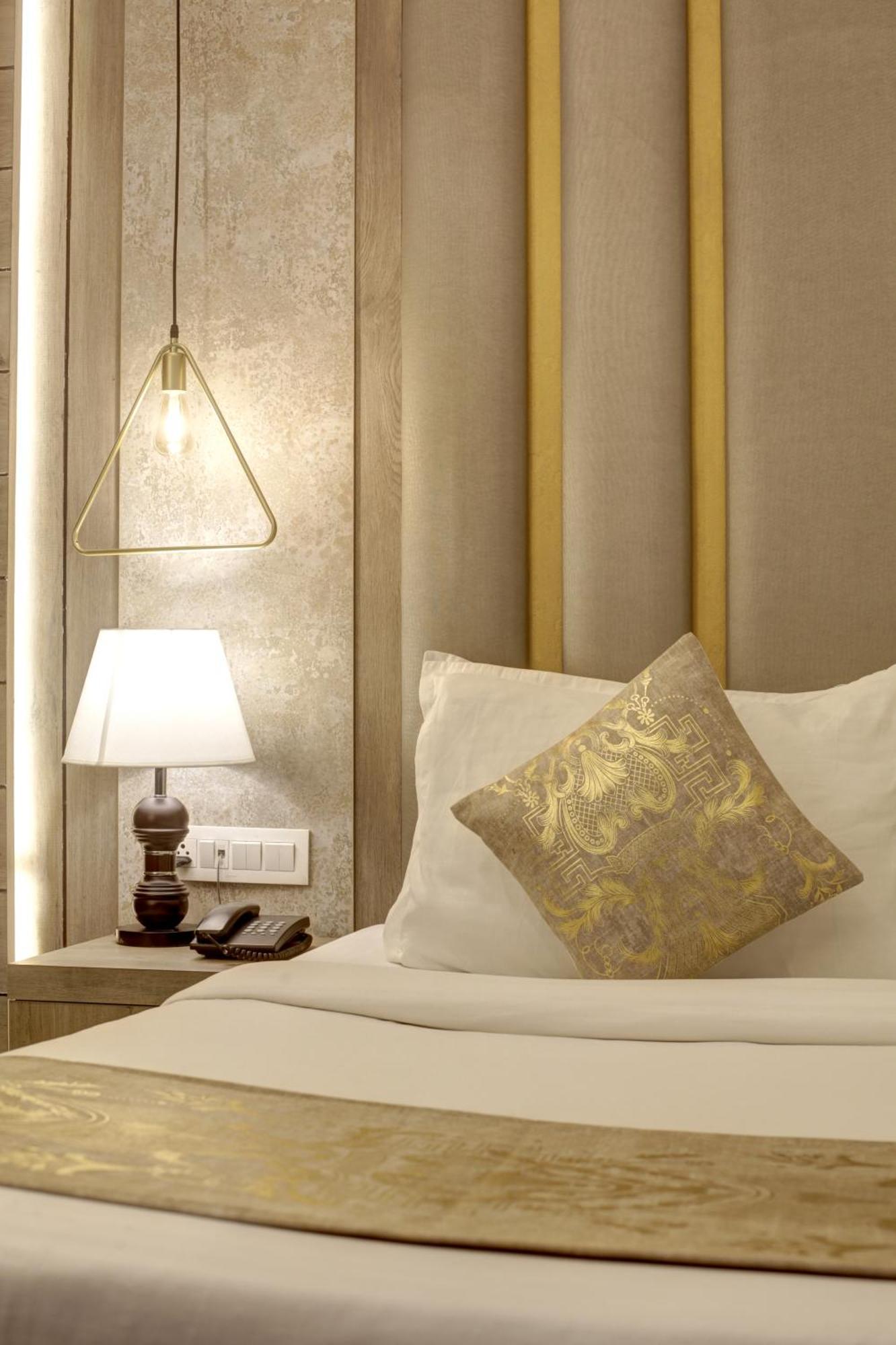 Hotel Palace New Delhi