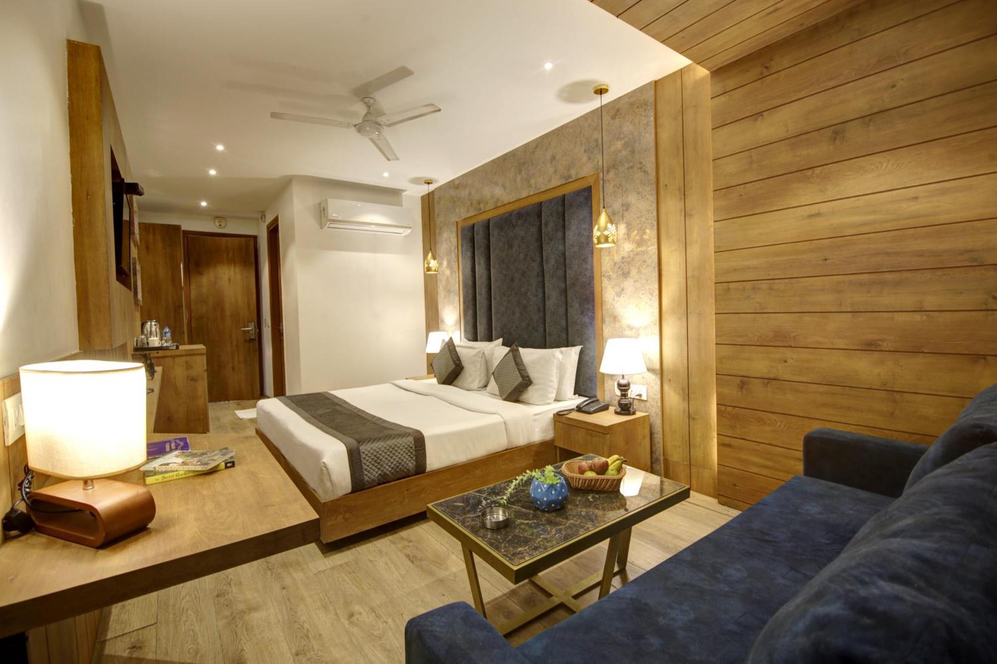 Palace 3* New Delhi