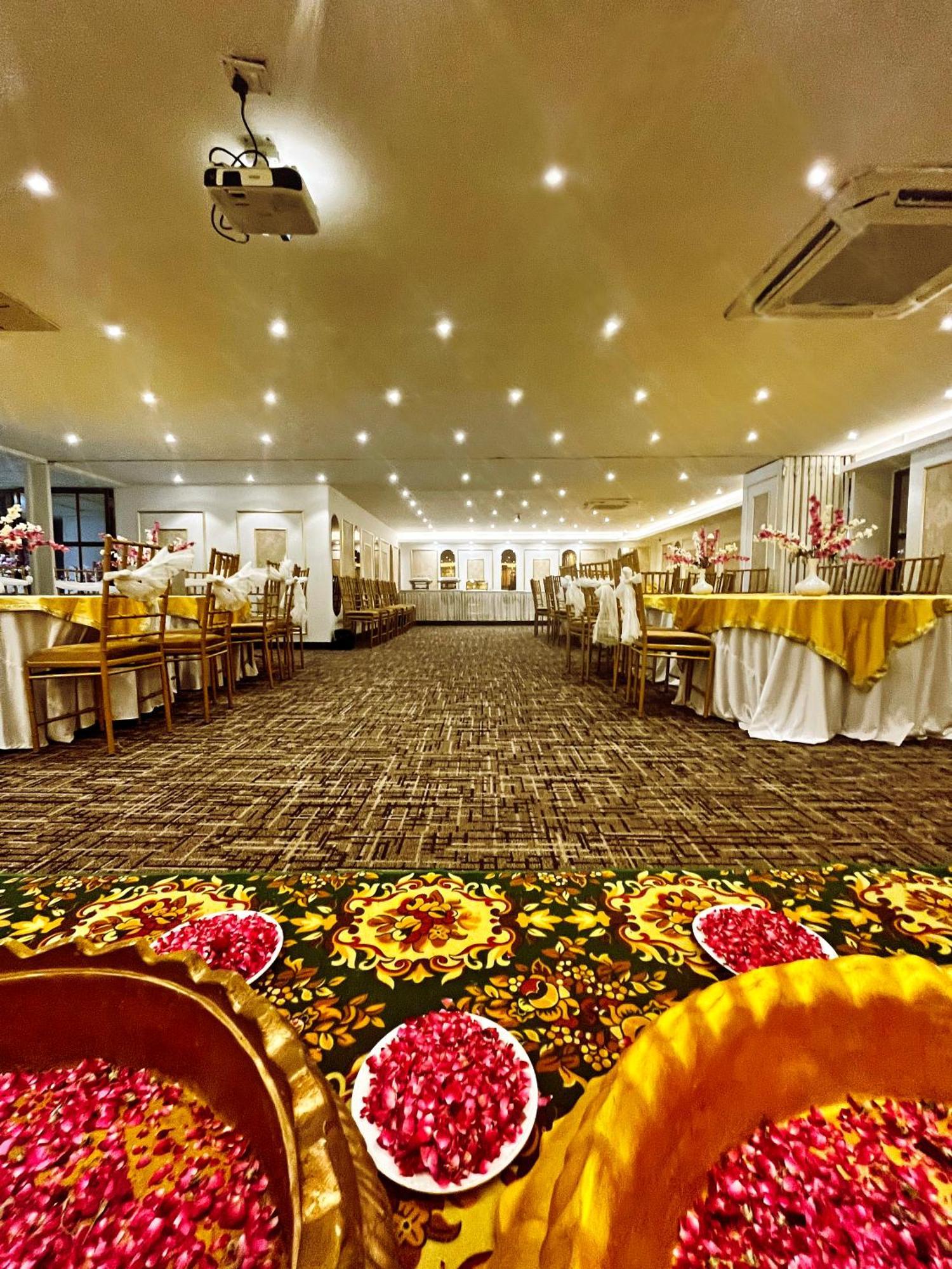 Palace Hotel New Delhi