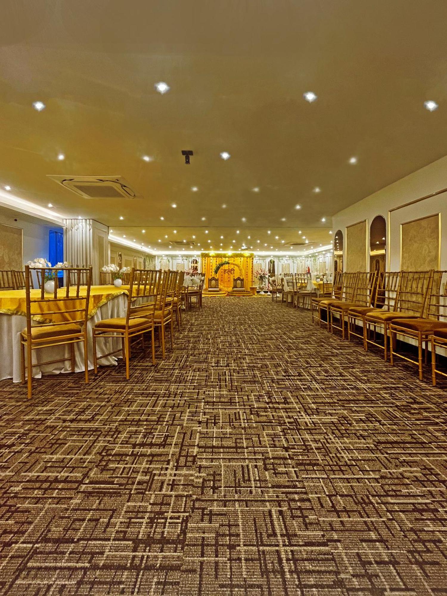 Hotel Palace New Delhi